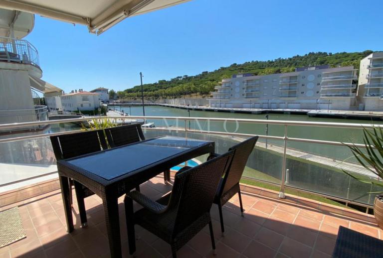 Modern appartement met uitzicht op de haven Playa de Aro