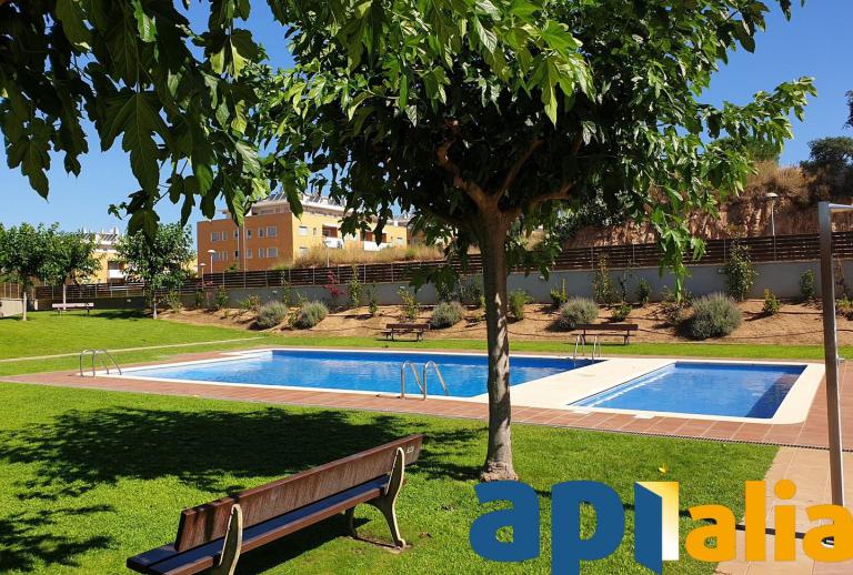 Apartamento en zona Mas Balmanya con piscina Sant Feliu de Guíxols