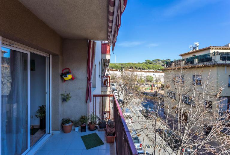 Mooi gerenoveerd appartement met 3 slaapkamers  Sant Feliu de Guíxols