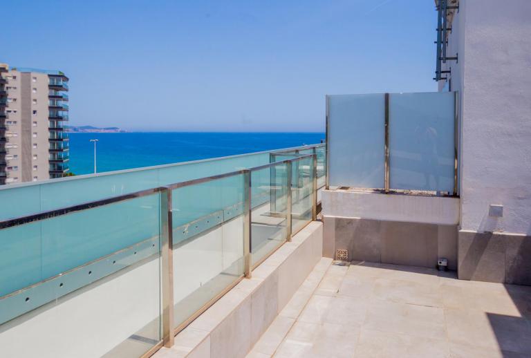 Penthouse apartment with a solarium and panoramic views  Playa de Aro