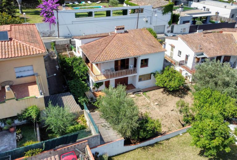 Mooie Villa met 5 slaapkamers in Calonge  Calonge