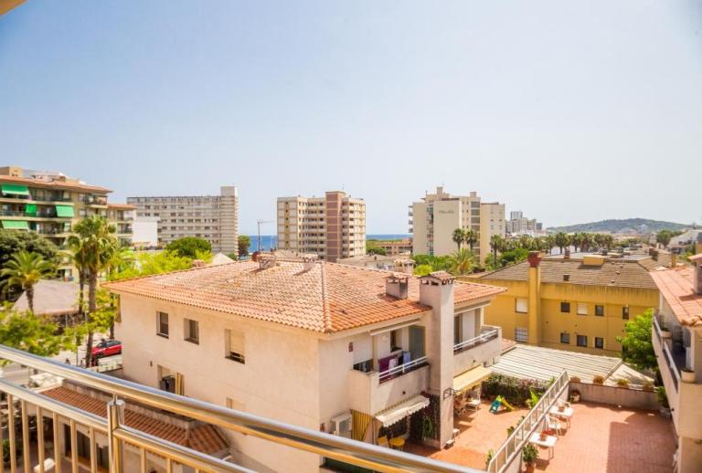 Apartment in the center with parking  Playa de Aro