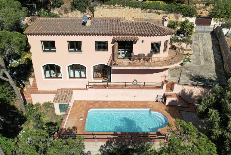 Villa mit Meerblick und Touristenlizenz  Sant Feliu de Guíxols